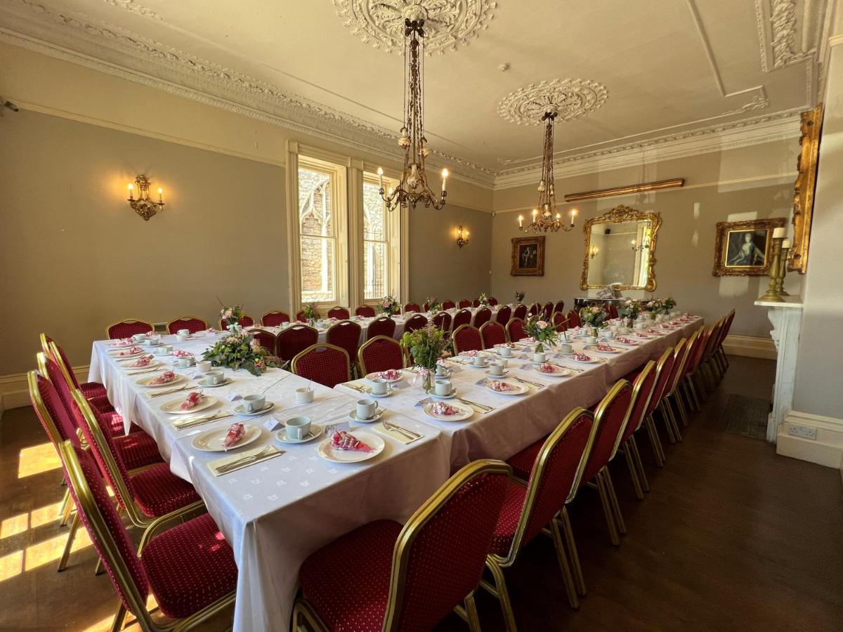 קיינשם The Old Manor House Hotel מראה חיצוני תמונה