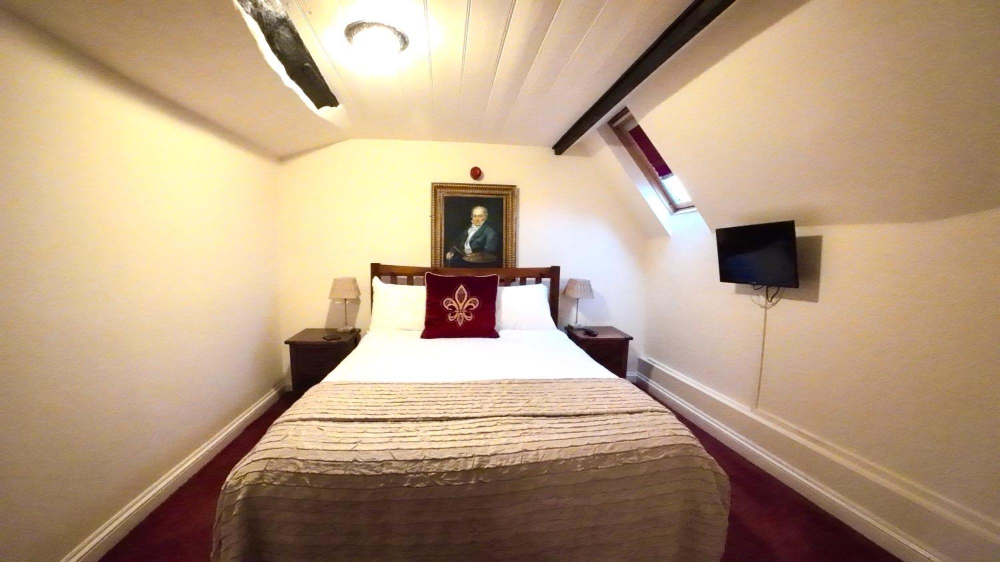 קיינשם The Old Manor House Hotel מראה חיצוני תמונה
