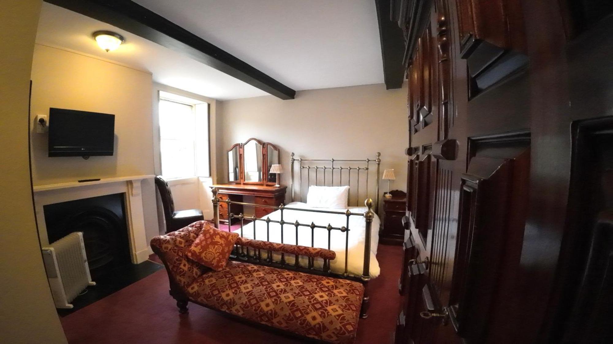 קיינשם The Old Manor House Hotel מראה חיצוני תמונה