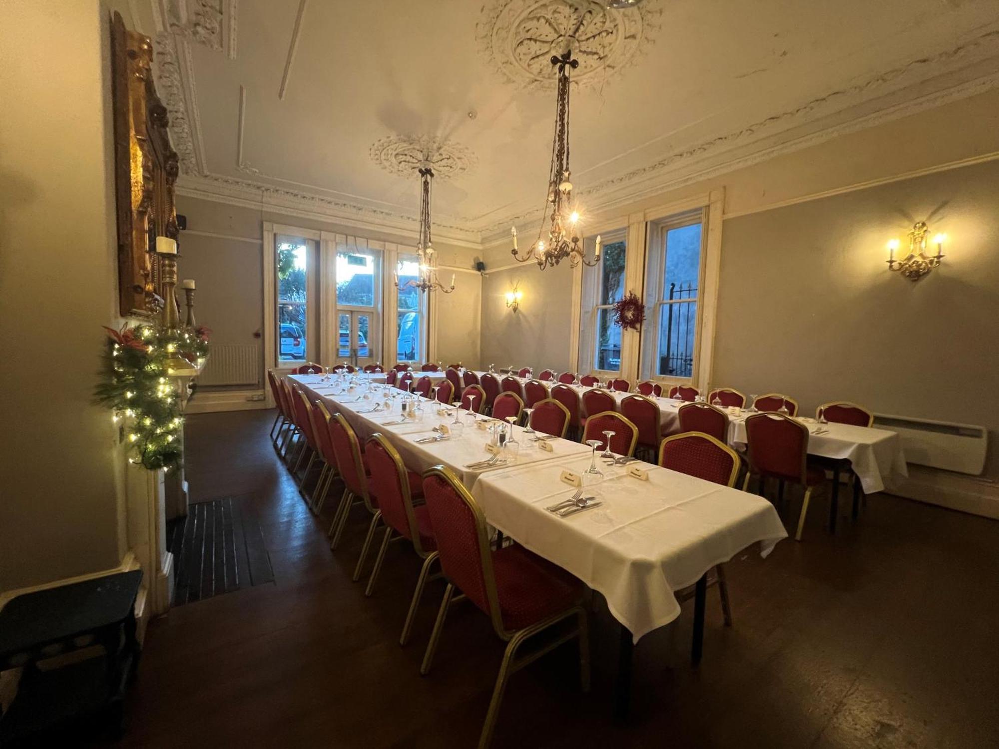 קיינשם The Old Manor House Hotel מראה חיצוני תמונה